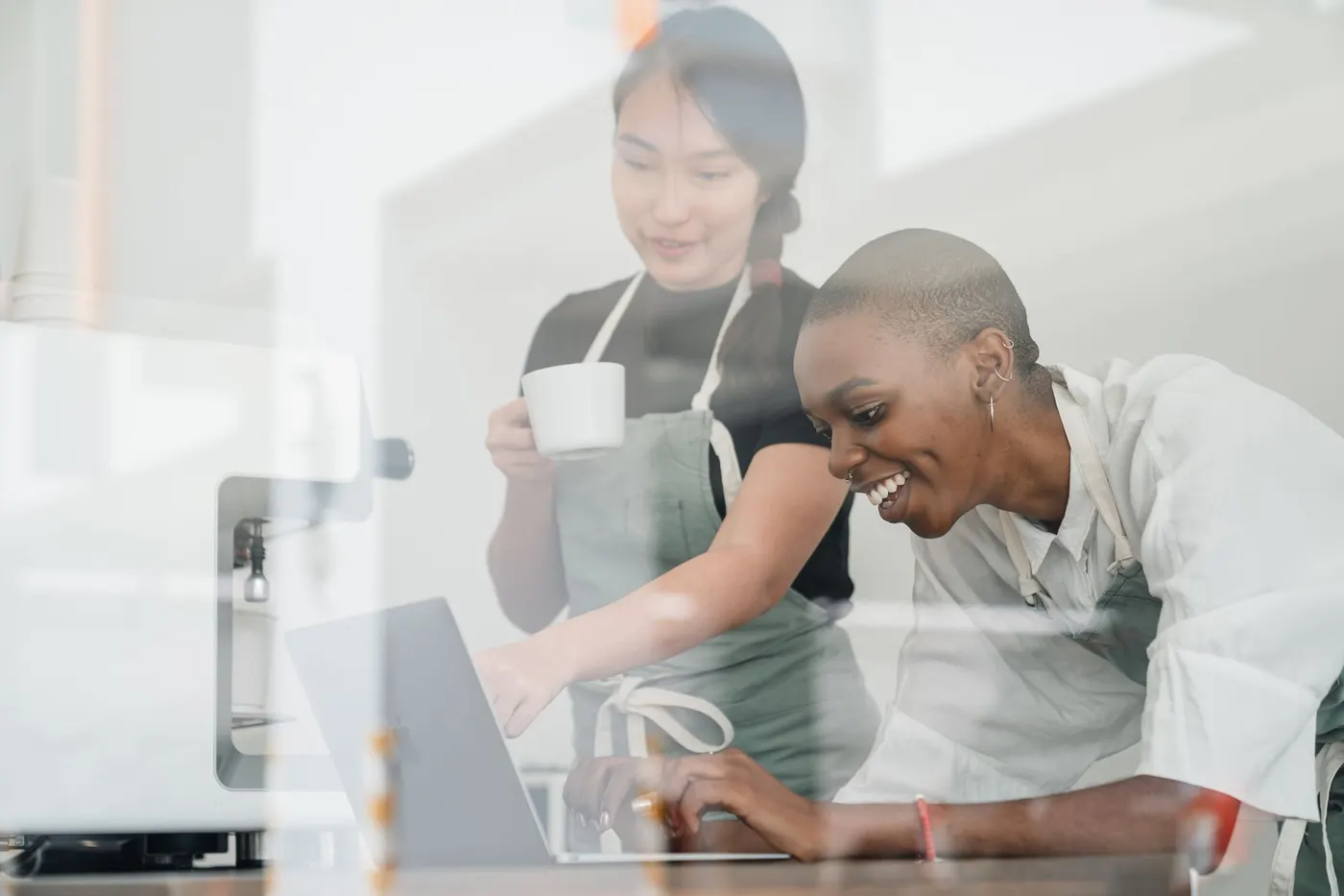 Collaboration et partage de compétences en IA.