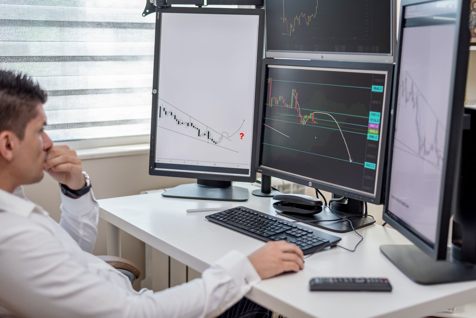 Analyse approfondie des conversations des consommateurs.